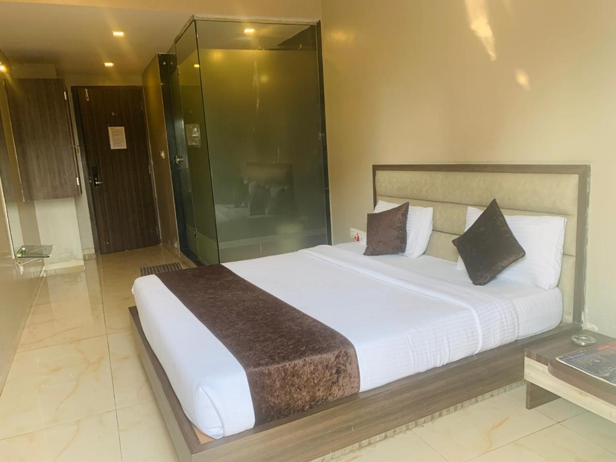 Hotel Merakee - Near Dahisar Mira Road Mumbai Zewnętrze zdjęcie